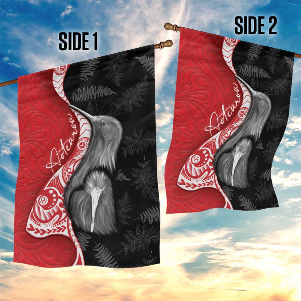 New Zealand Aotearoa Garden Flag Kiwi Fern Maori Pattern Red Version