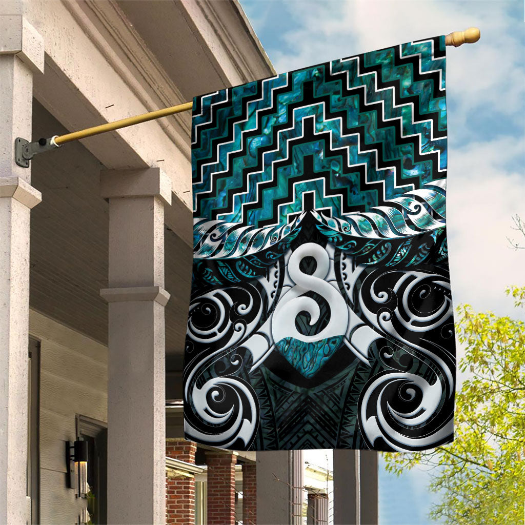 New Zealand Maori Garden Flag Poutama Pikorua - Single Twist Paua Shell LT05 House Flag Turquoise - Polynesian Pride