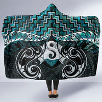 New Zealand Maori Hooded Blanket Poutama Pikorua - Single Twist Paua Shell LT05 One Size Turquoise - Polynesian Pride