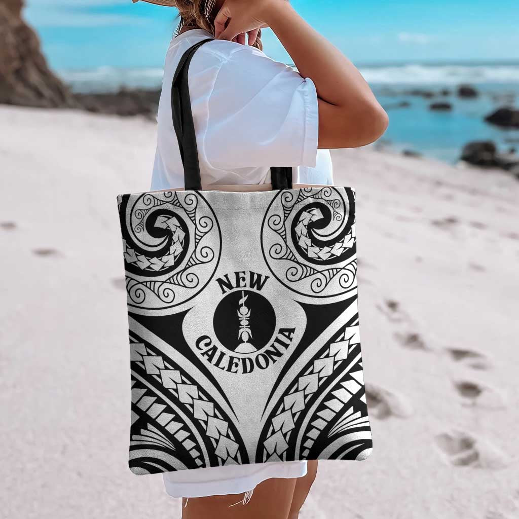 New Caledonia Day Tote Bag Polynesian Curves White Color LT05 - Polynesian Pride