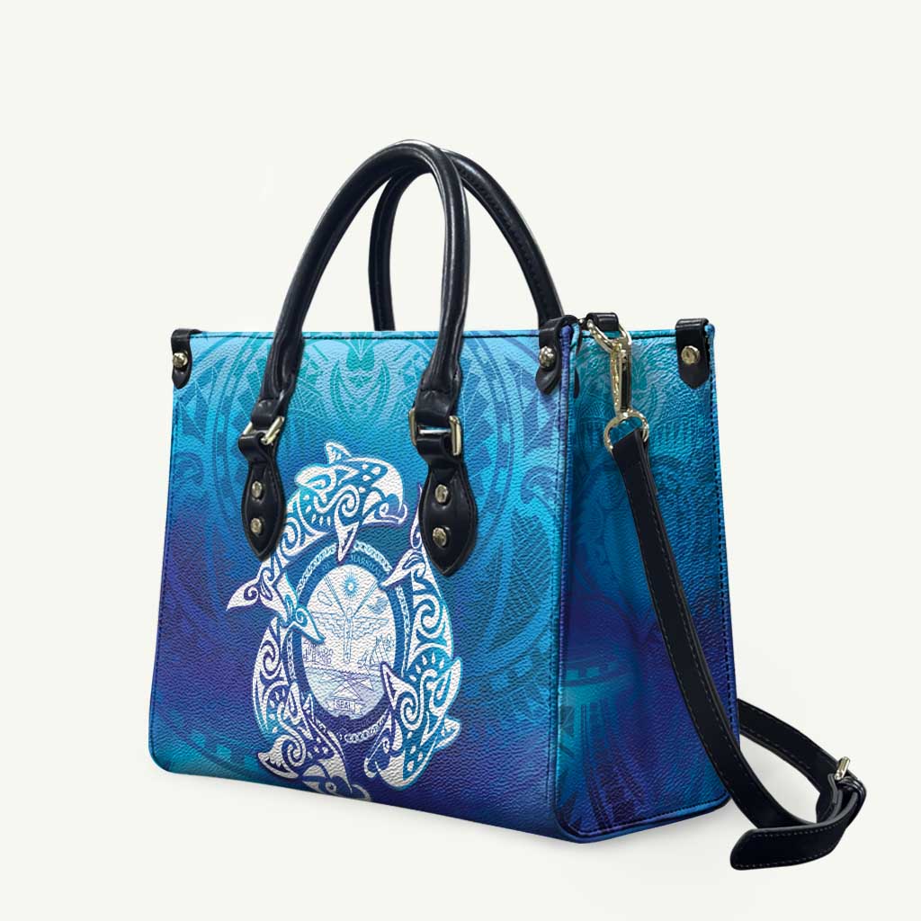 Marshall Islands Manit Day Leather Bag Tribal Dolphin With Marshall Seal - Polynesian Pride