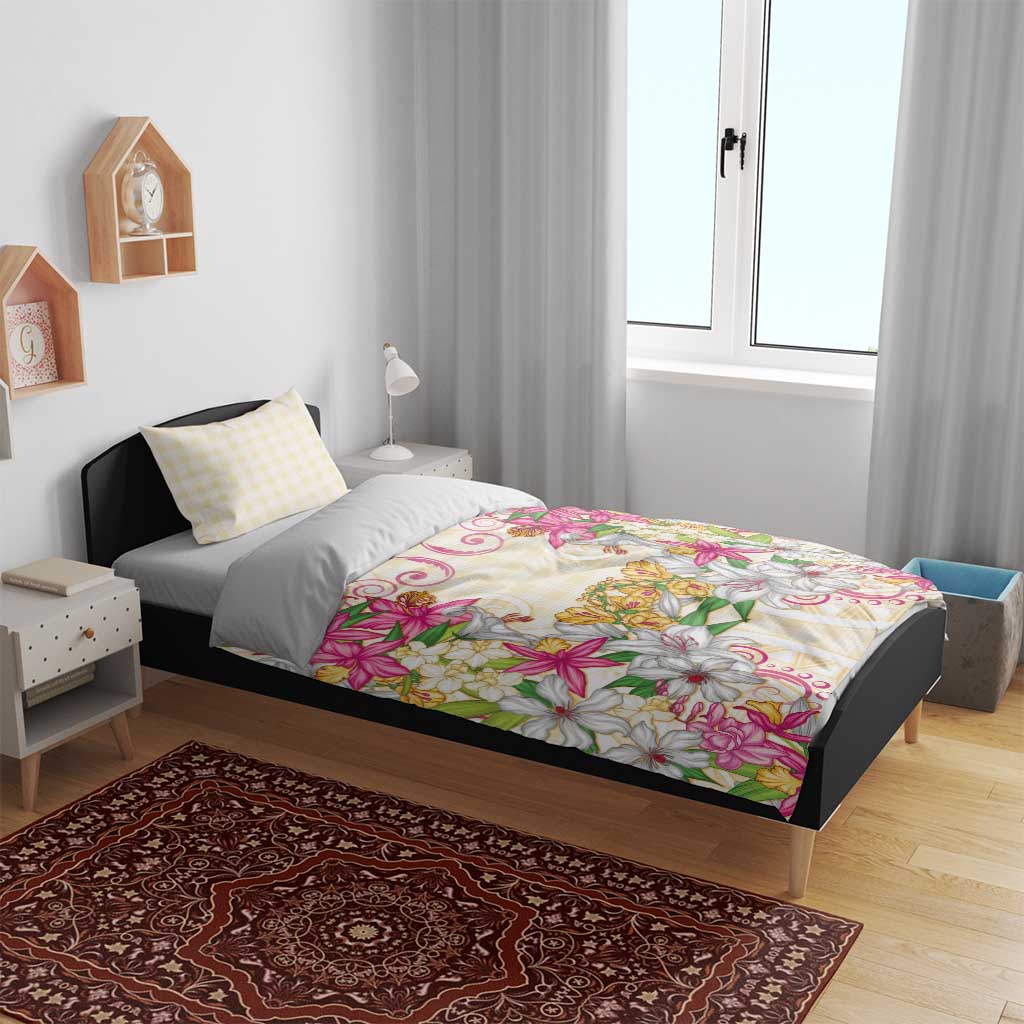 Hawaii Palaka Bedding Set Yellow Tribal Pattern With Tropical Flowers - Polynesian Pride