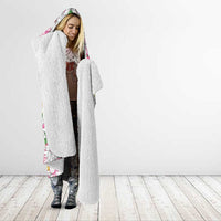 Hawaii Palaka Hooded Blanket White Tribal Pattern With Tropical Flowers LT05 - Polynesian Pride