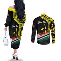 Personalised Vanuatu Penama Day Couples Matching Off The Shoulder Long Sleeve Dress and Long Sleeve Button Shirt Grunge Flag Style LT05 - Polynesian Pride
