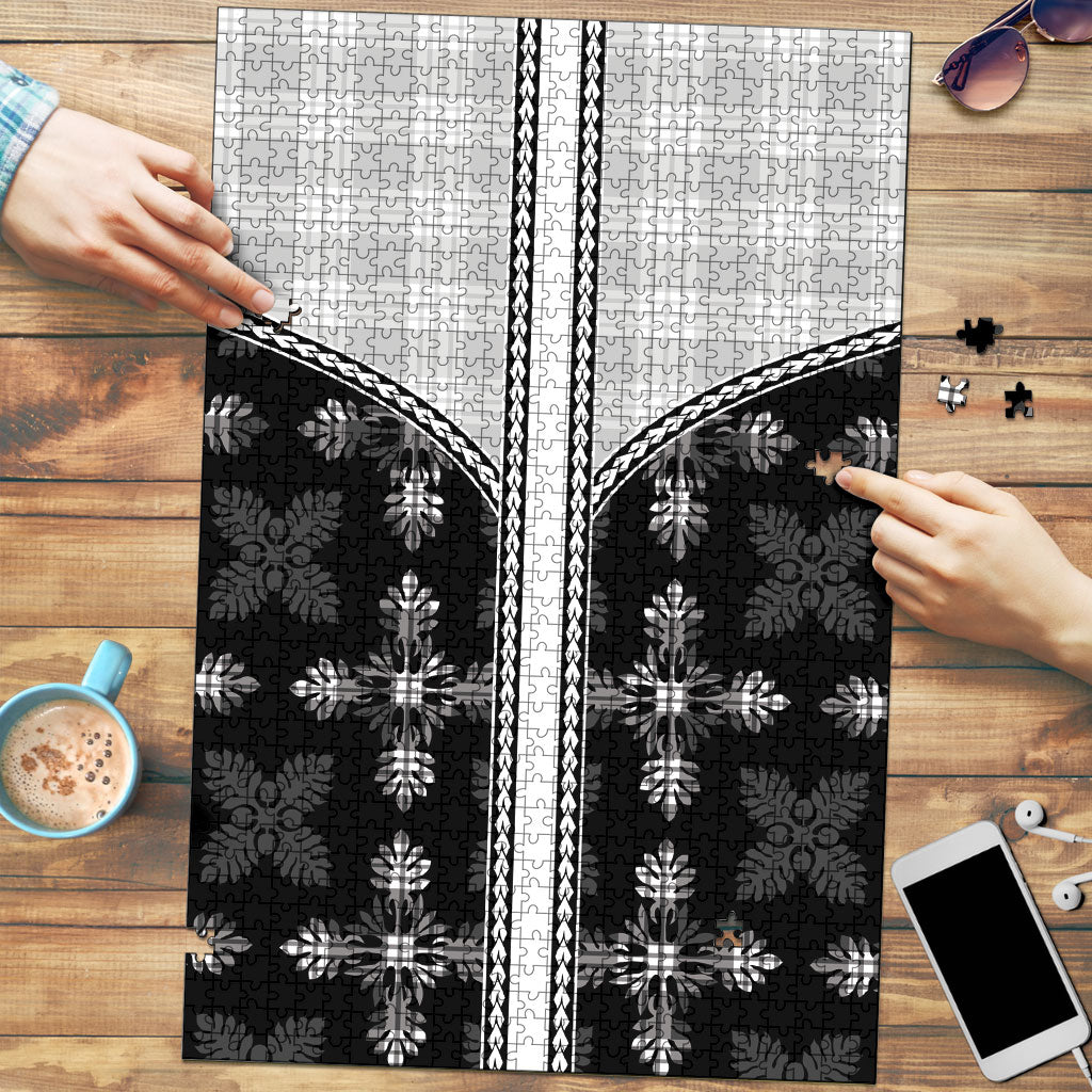Black Hawaii Paniolo Quilt Motif Puzzle