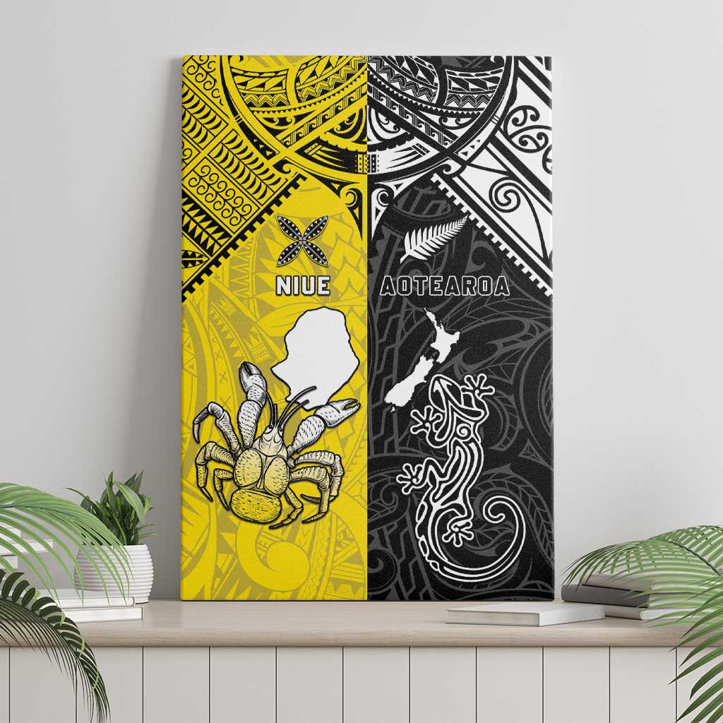 New Zealand Maori And Niue Hiapo Canvas Wall Art Lizard And Coconut Crab Together LT05 - Polynesian Pride