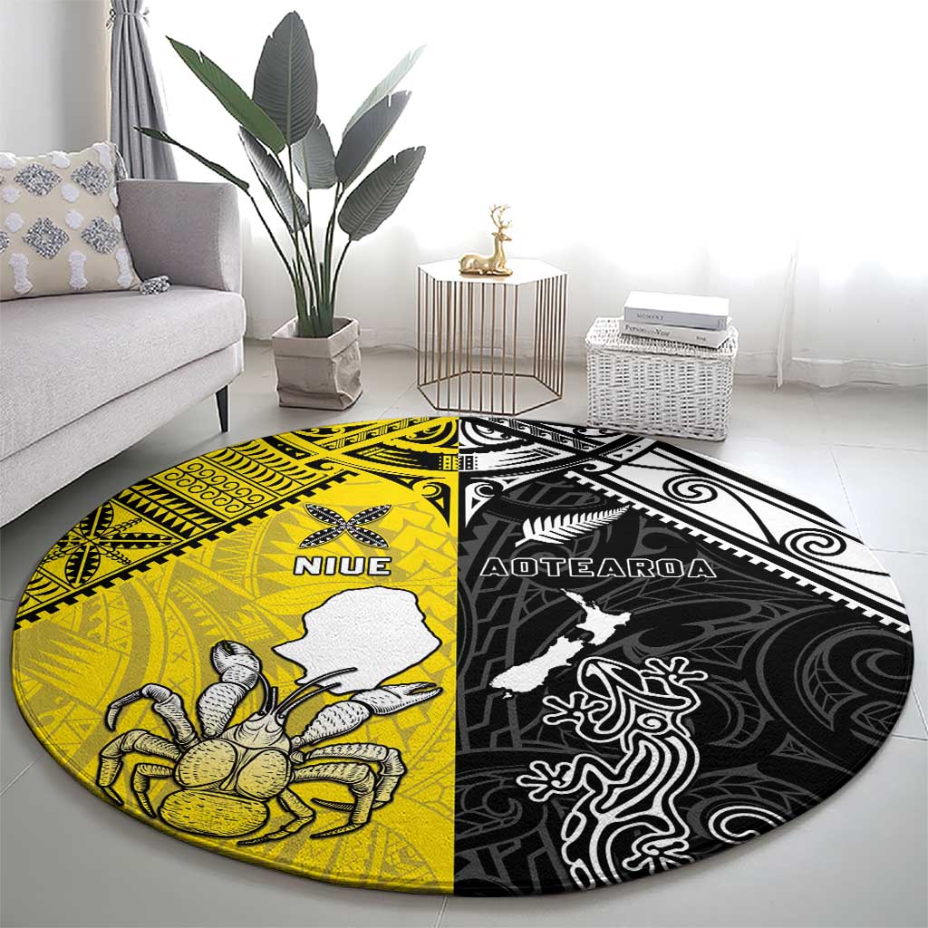 New Zealand Maori And Niue Hiapo Round Carpet Lizard And Coconut Crab Together LT05 - Polynesian Pride