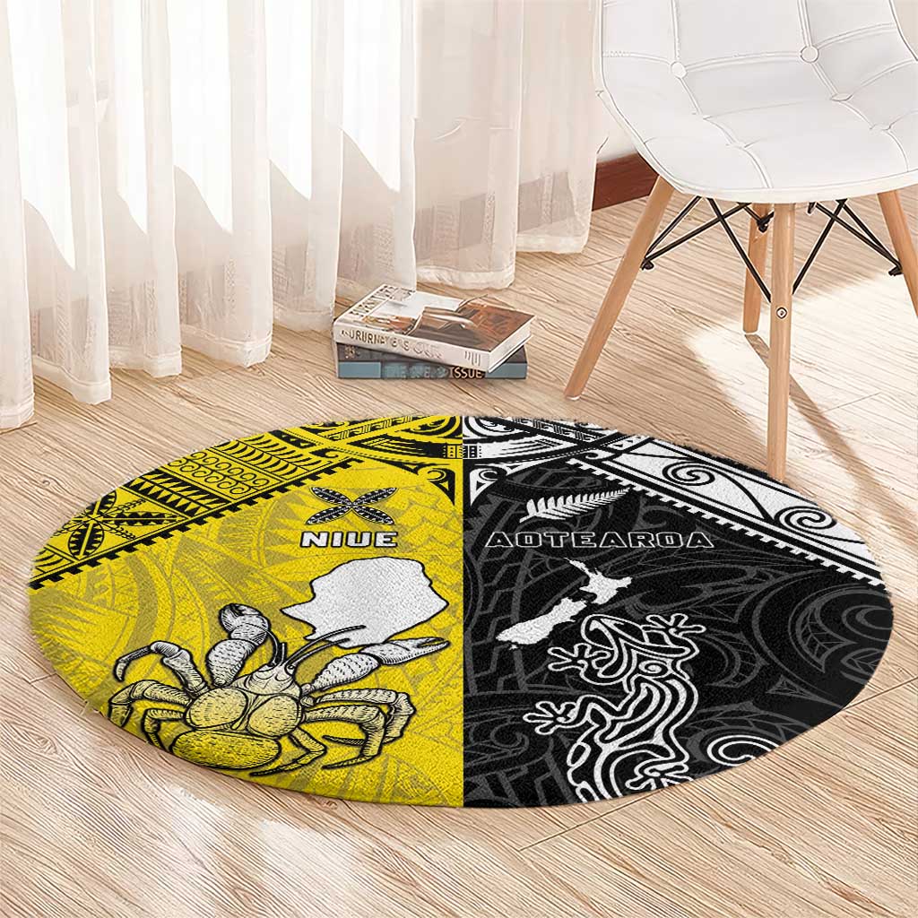 New Zealand Maori And Niue Hiapo Round Carpet Lizard And Coconut Crab Together LT05 - Polynesian Pride