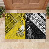 New Zealand Maori And Niue Hiapo Rubber Doormat Lizard And Coconut Crab Together LT05 Yellow - Polynesian Pride