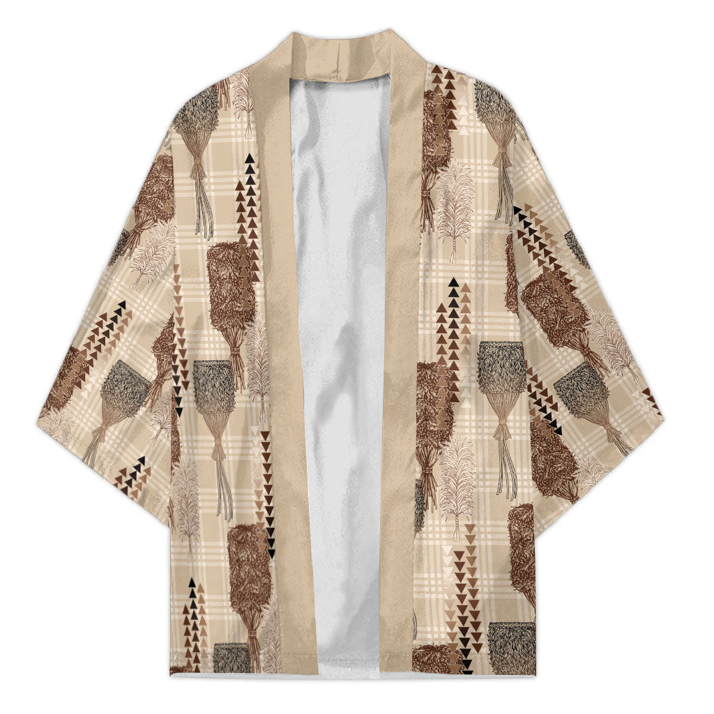 Aloha Hawaii Vintage Kahili Pa'a Lima Kimono Palaka Print Cozy Beige LT7 Unisex Beige - Polynesian Pride