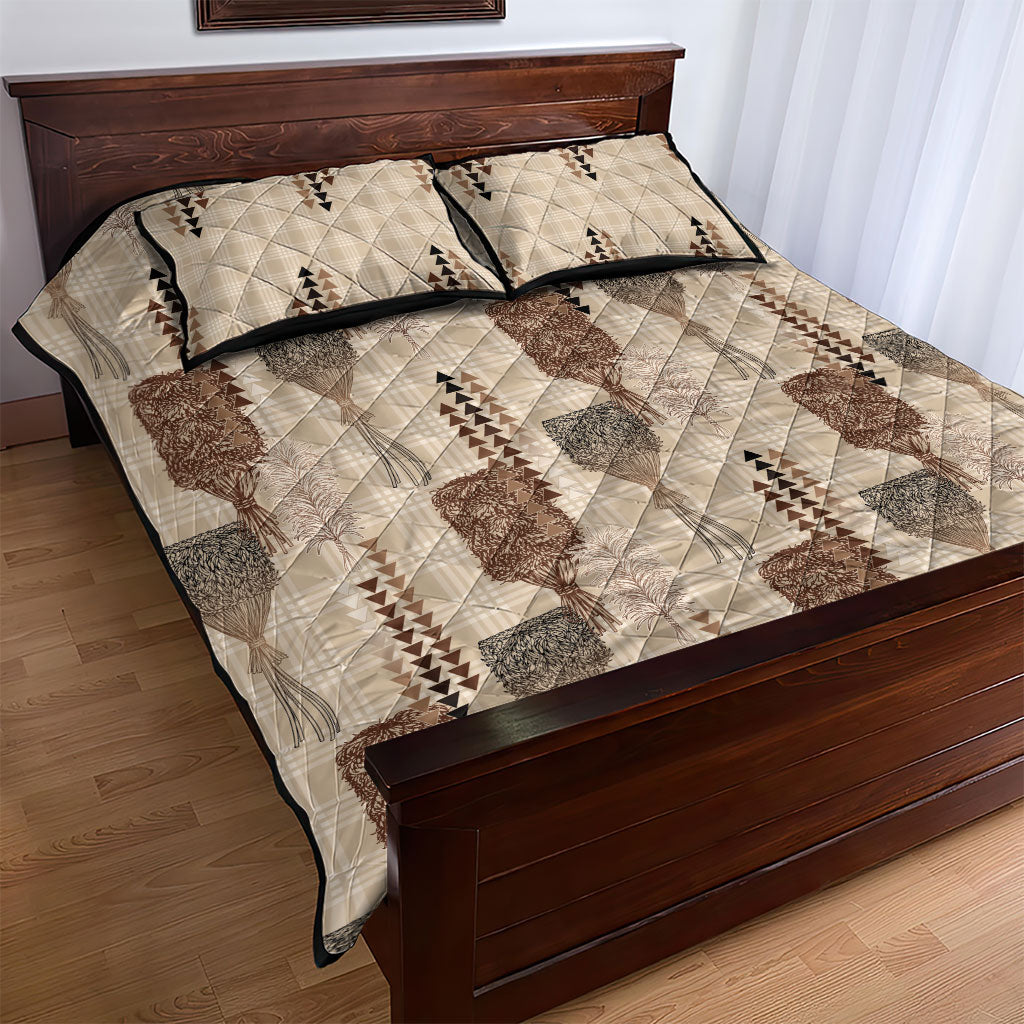 Aloha Hawaii Vintage Kahili Pa'a Lima Quilt Bed Set Palaka Print Cozy Beige