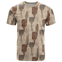 Aloha Hawaii Vintage Kahili Pa'a Lima T Shirt Palaka Print Cozy Beige
