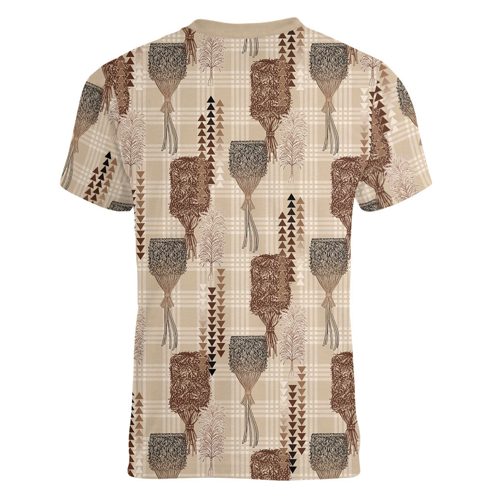 Aloha Hawaii Vintage Kahili Pa'a Lima Women V-Neck T-Shirt Palaka Print Cozy Beige