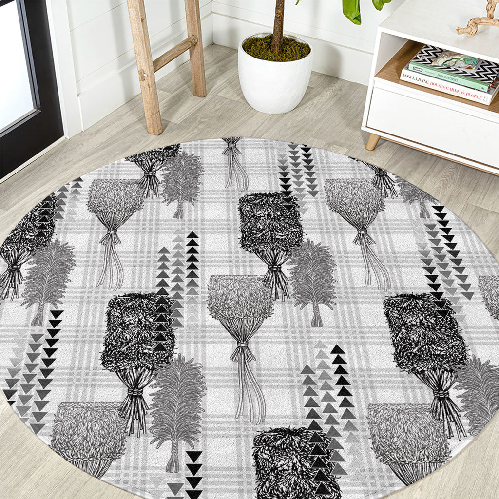 Aloha Hawaii Vintage Kahili Pa'a Lima Round Carpet Palaka Print Hinahina