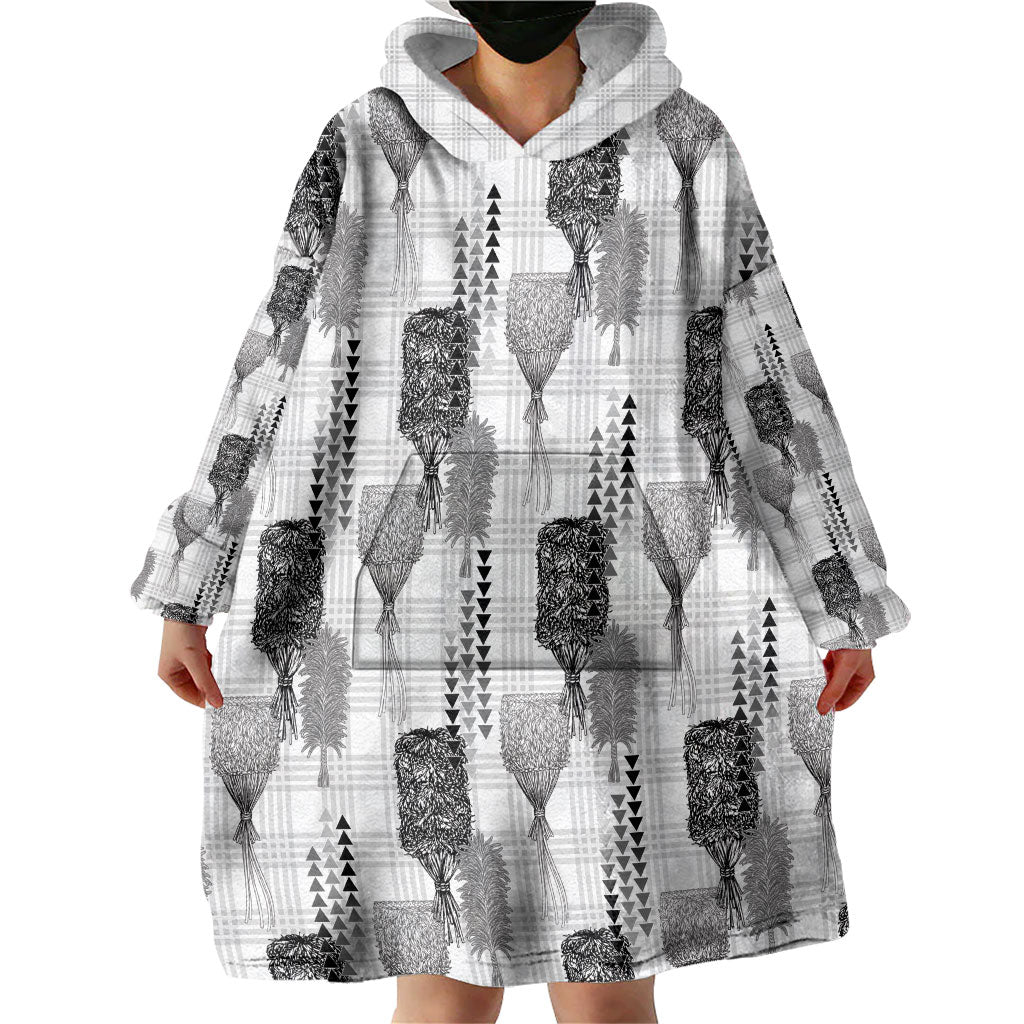 Aloha Hawaii Vintage Kahili Pa'a Lima Wearable Blanket Hoodie Palaka Print Hinahina