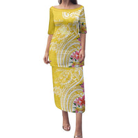 Aloha Oahu Island Personalized Family Matching Puletasi and Hawaiian Shirt Yellow Dreamy Turtle LT7 Mom's Dress Yellow - Polynesian Pride
