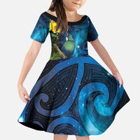 Tui Bird New Zealand Starry Sky Family Matching Off Shoulder Maxi Dress and Hawaiian Shirt Maori Koru LT7 Daughter's Dress Galaxy - Polynesian Pride