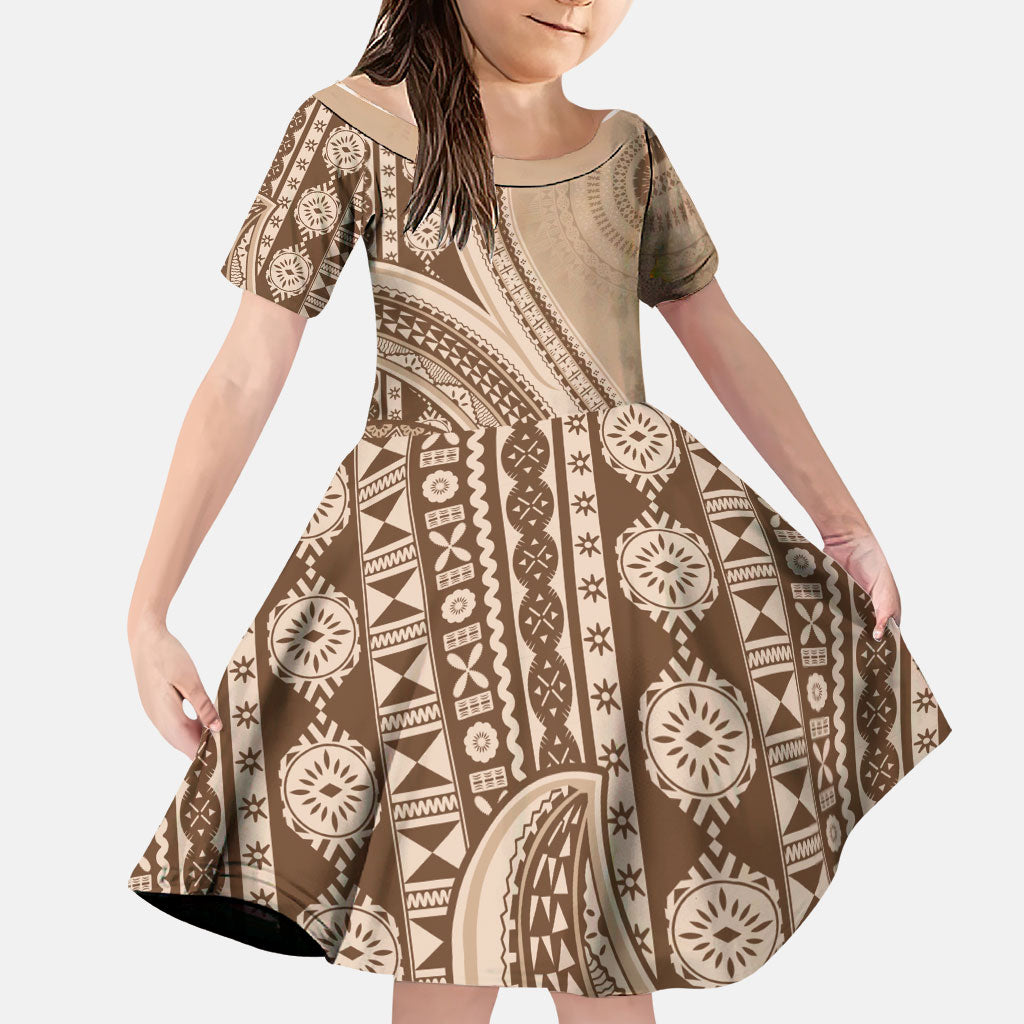 Bula Fiji Vintage Tapa Family Matching Off Shoulder Maxi Dress and Hawaiian Shirt Kaivity Masi Wave Motifs - Mocha LT7 Daughter's Dress Beige - Polynesian Pride