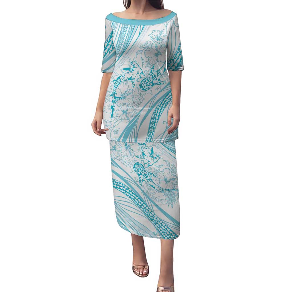 Sharks Couple Dreamy Polynesians Floral Sea Family Matching Puletasi and Hawaiian Shirt Turquoise LT7 Mom's Dress Turquoise - Polynesian Pride