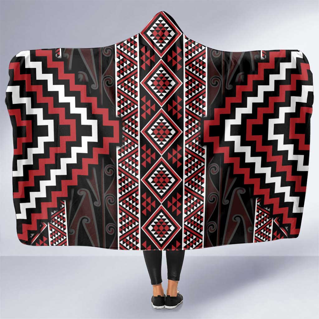 Red Tukutuku Pattern Aotearoa Hooded Blanket Niho Taniwha and Puhoro Motifs LT7 One Size Red - Polynesian Pride
