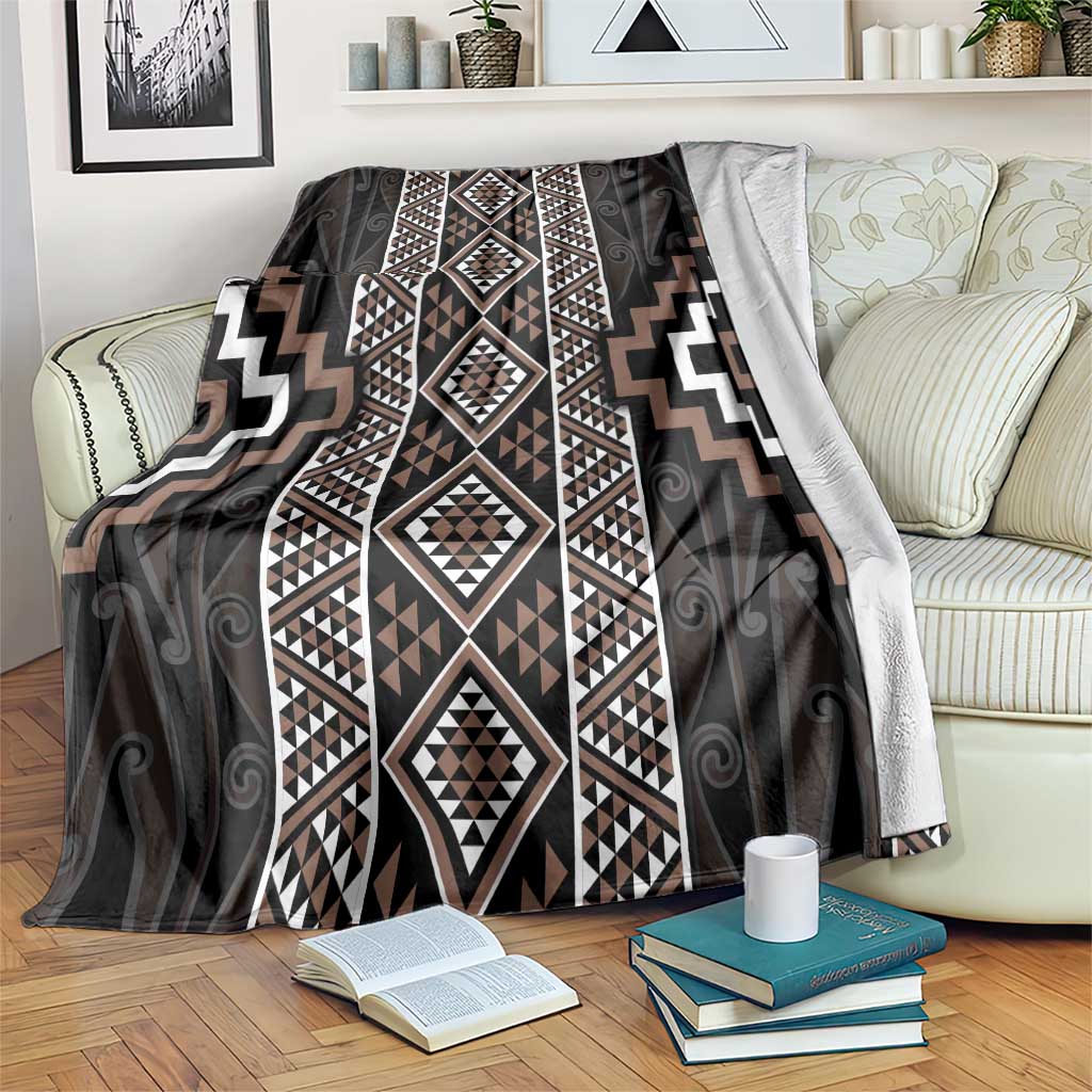 Classic Tukutuku Pattern Aotearoa Blanket Niho Taniwha and Puhoro Motifs LT7 Brown - Polynesian Pride