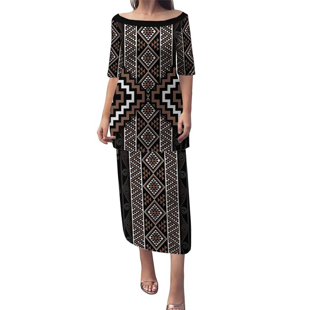Classic Tukutuku Pattern Aotearoa Puletasi Niho Taniwha and Puhoro Motifs LT7 Long Dress Brown - Polynesian Pride
