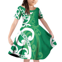 Pounamu Green Maori Family Matching Off Shoulder Short Dress and Hawaiian Shirt Koru Kowhaiwhai LT7 Daughter's Dress Green - Polynesian Pride