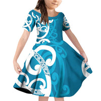 Azure Blue Maori Family Matching Off Shoulder Short Dress and Hawaiian Shirt Koru Kowhaiwhai LT7 Daughter's Dress Blue - Polynesian Pride