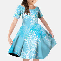 Aotearoa Maori Koru Curves Family Matching Short Sleeve Bodycon Dress and Hawaiian Shirt Silver Ferns - Turquoise LT7 Daughter's Dress Turquoise - Polynesian Pride