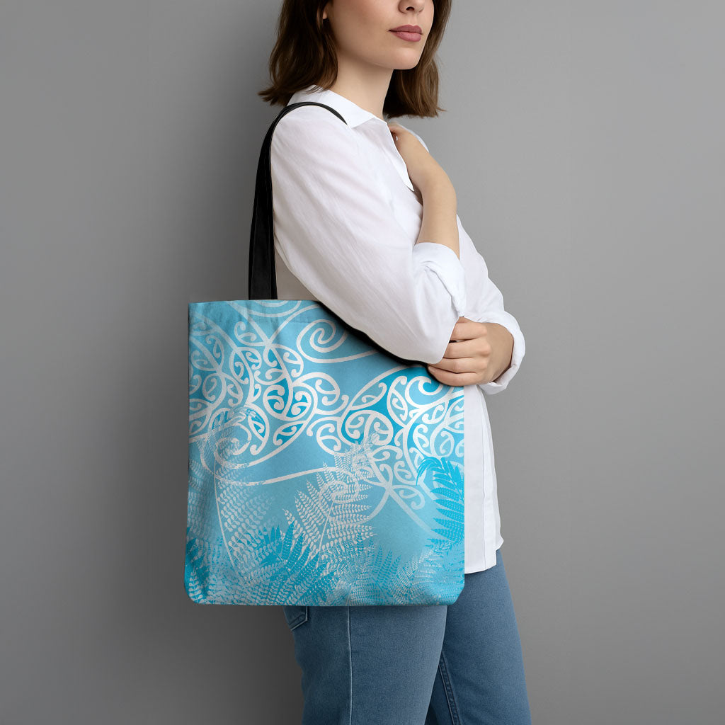 Aotearoa Maori Koru Curves Tote Bag Silver Ferns - Turquoise