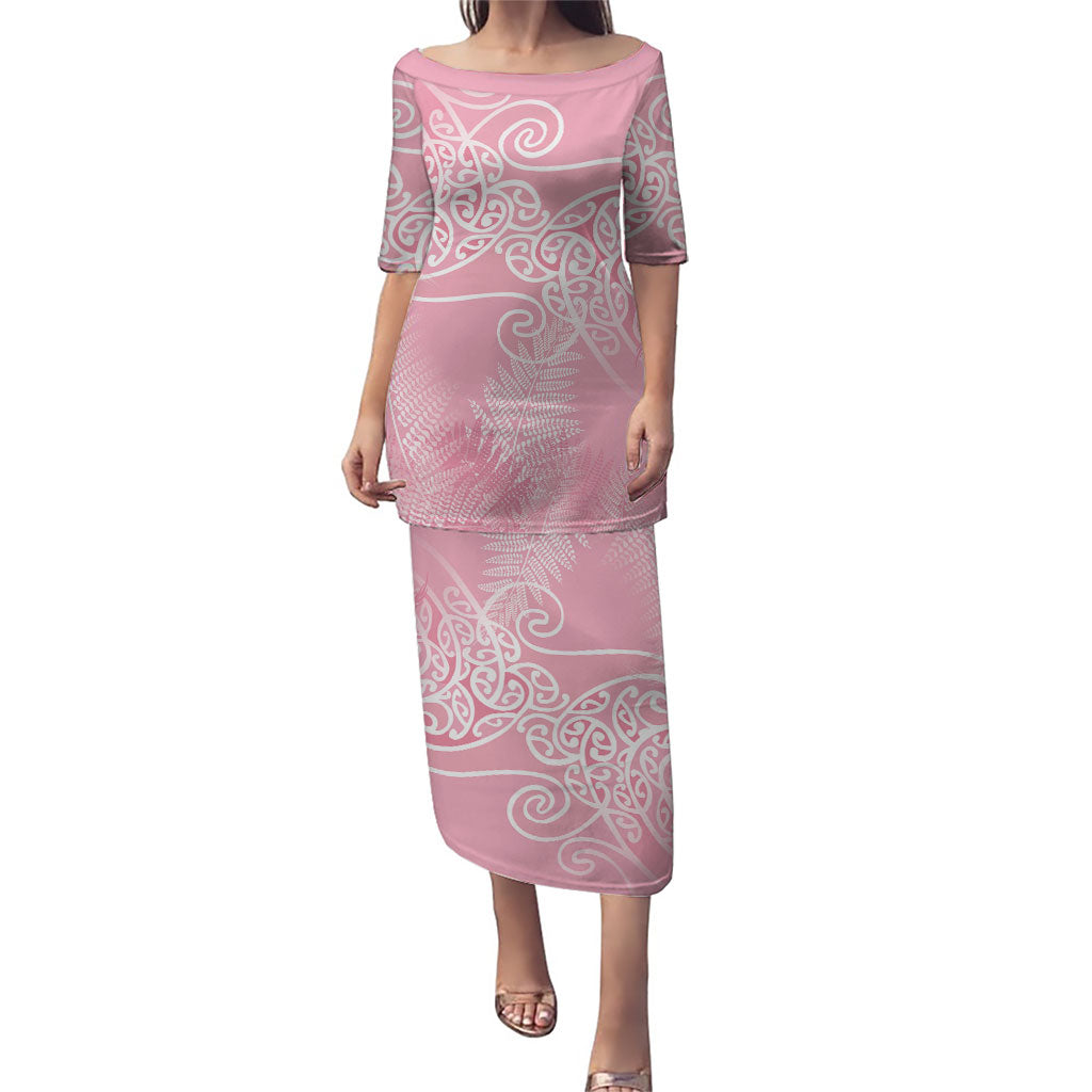 Aotearoa Maori Koru Curves Family Matching Puletasi and Hawaiian Shirt Silver Ferns - Rose Pink LT7 Mom's Dress Pink - Polynesian Pride