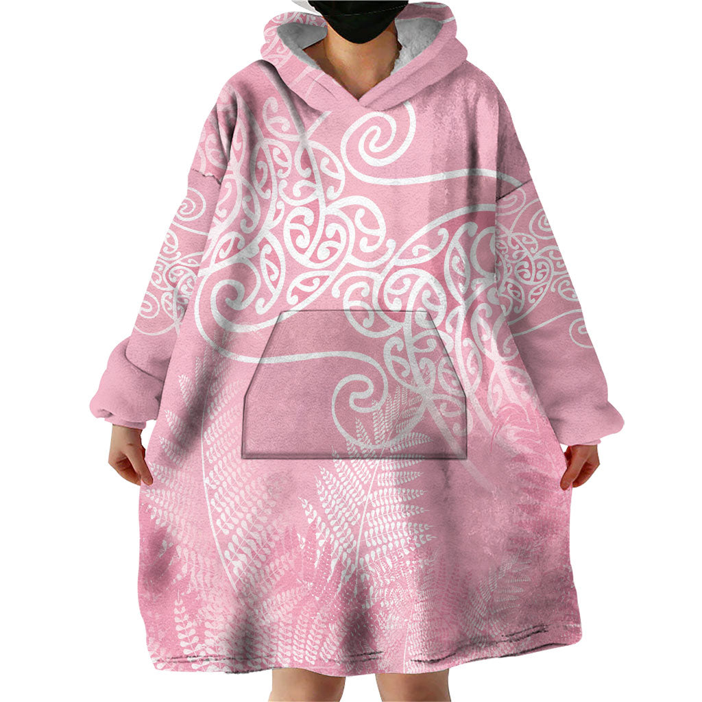 Aotearoa Maori Koru Curves Wearable Blanket Hoodie Silver Ferns - Rose Pink