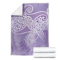Aotearoa Maori Koru Curves Blanket Silver Ferns - Amethyst