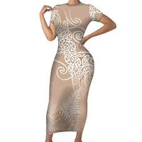 Aotearoa Maori Koru Curves Short Sleeve Bodycon Dress Silver Ferns - Mocha