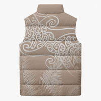 Aotearoa Maori Koru Curves Sleeveless Puffer Jacket Silver Ferns - Mocha