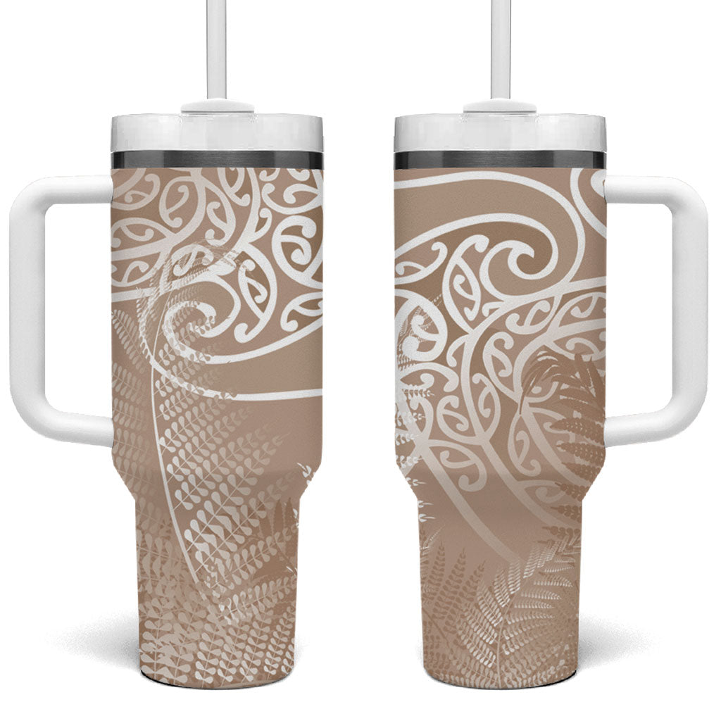 Aotearoa Maori Koru Curves Tumbler With Handle Silver Ferns - Mocha