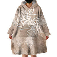Aotearoa Maori Koru Curves Wearable Blanket Hoodie Silver Ferns - Mocha LT7 - Polynesian Pride