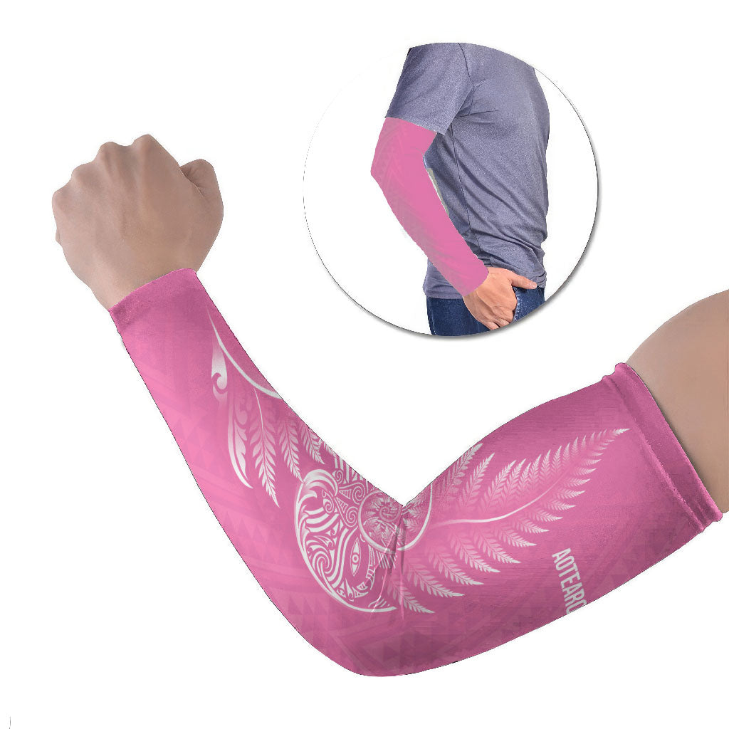 New Zealand Ta Moko Silver Fern Pink Arm Sleeves Taniko Taniwha Motifs LT7 Set of 2 Pink - Polynesian Pride