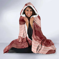Polynesian Tribal Pattern Patchwork Picturesque Hooded Blanket Crimson