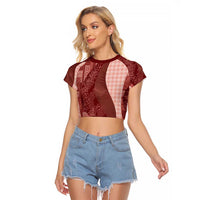 Polynesian Tribal Pattern Patchwork Picturesque Raglan Cropped T Shirt Crimson