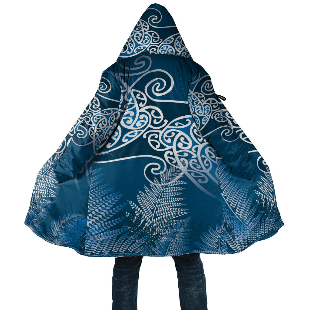 Aotearoa Maori Koru Curves Cloak Silver Ferns - Navy Blue