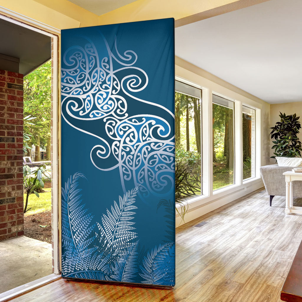 Aotearoa Maori Koru Curves Door Cover Silver Ferns - Navy Blue
