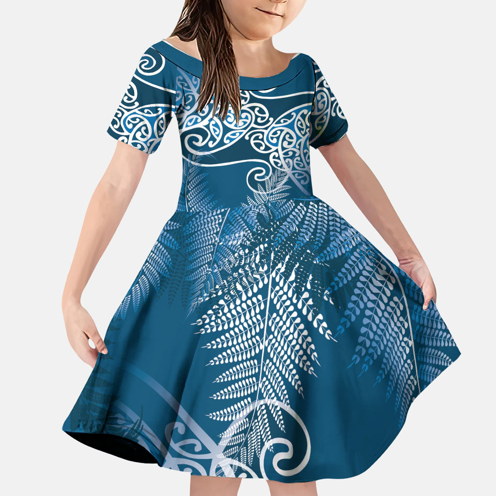 Aotearoa Maori Koru Curves Family Matching Short Sleeve Bodycon Dress and Hawaiian Shirt Silver Ferns - Navy Blue LT7 Daughter's Dress Navy Blue - Polynesian Pride