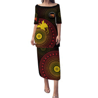 Papua New Guinea Independence Personalized Family Matching Puletasi and Hawaiian Shirt Tapa Circle LT7 Mom's Dress Black - Polynesian Pride