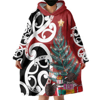 New Zealand Silver Fern Christmas Tree Wearable Blanket Hoodie Meri Kirihimete LT7 - Polynesian Pride