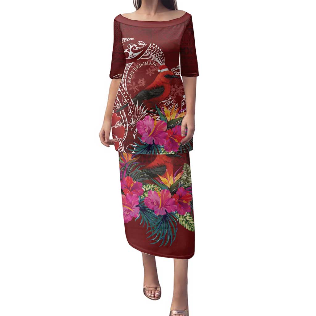 Personalized Samoa Meri Krisimasi Family Matching Puletasi and Hawaiian Shirt Segasegamau'u Mix Siapo LT7 Mom's Dress Red - Polynesian Pride