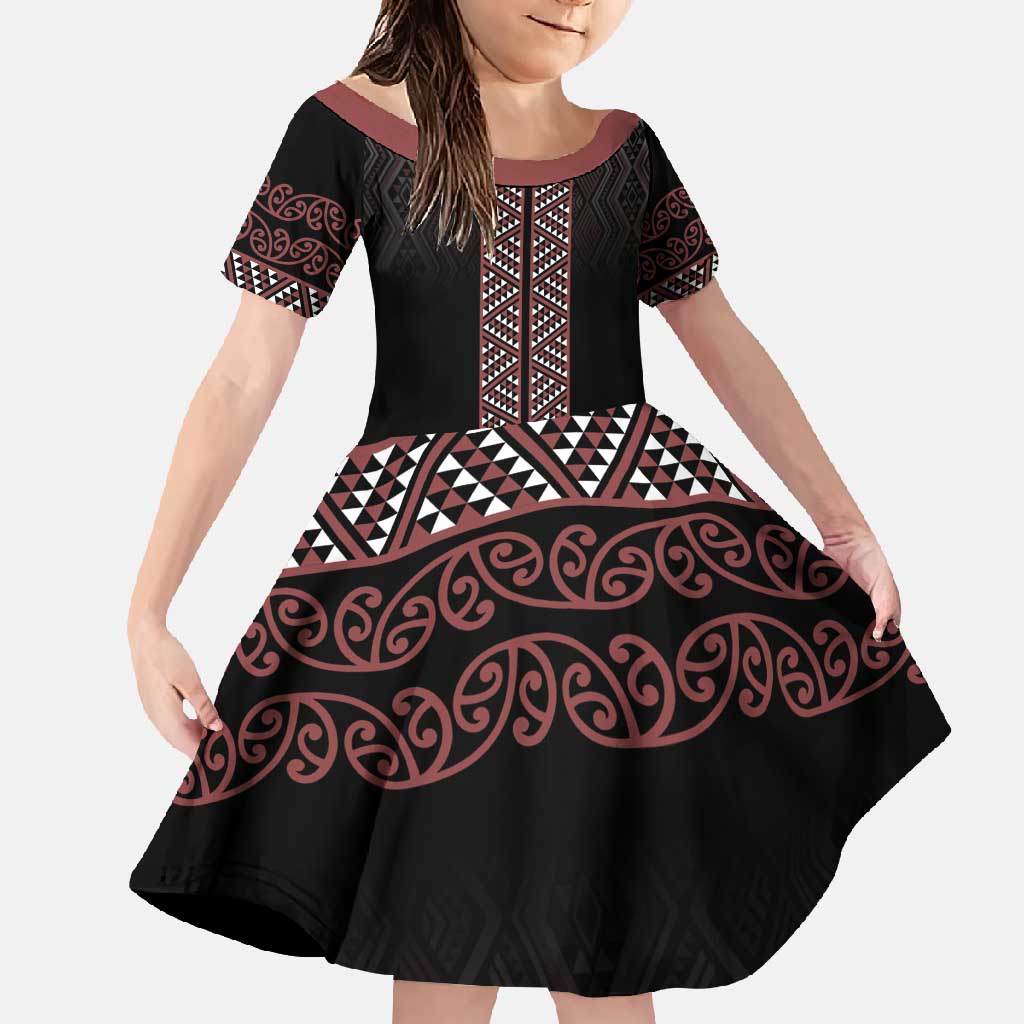 Maori Taniko Patterns Family Matching Tank Maxi Dress and Hawaiian Shirt Brown Niho Taniwha Mix Paatiki Motifs LT7 Daughter's Dress Brown - Polynesian Pride