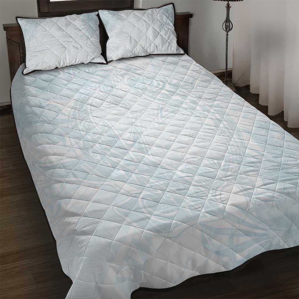 Polynesia Quilt Bed Set Sharks Duo Tropical Off White