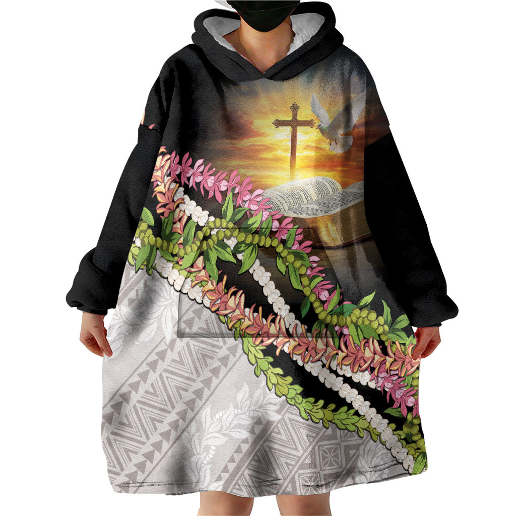 Hawaii Mokihana Mix Pikake Leis Mahalo 'Olelo Wearable Blanket Hoodie Black LT7 - Polynesian Pride