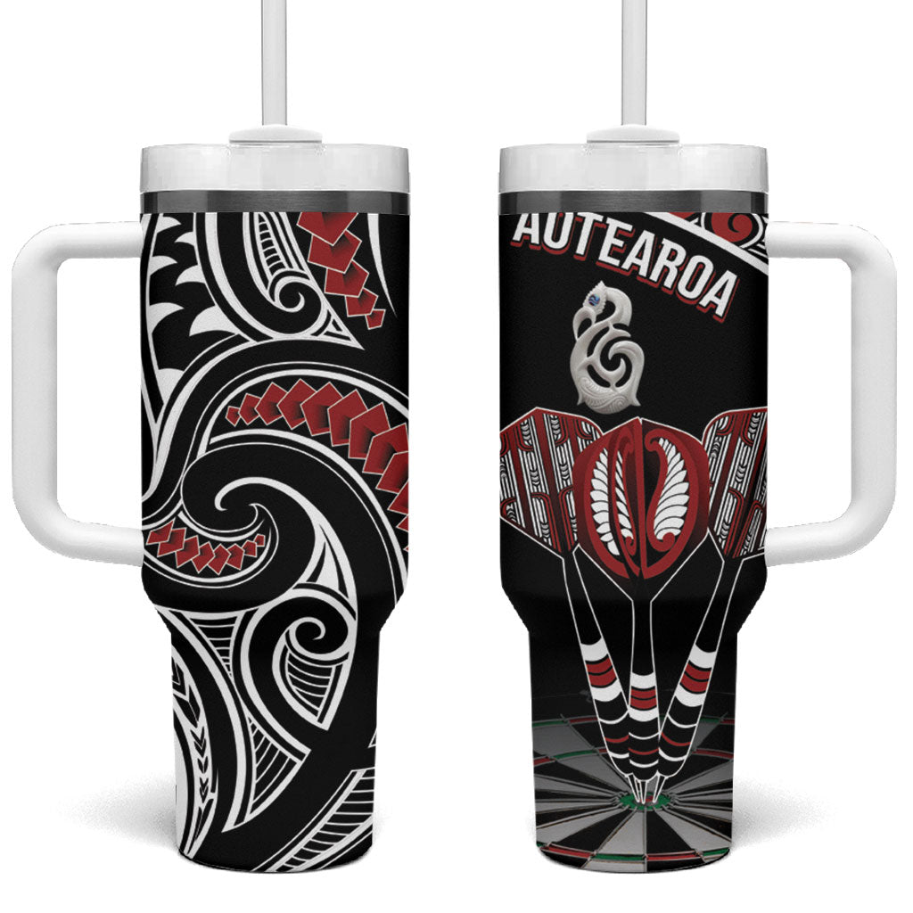 New Zealand Darts Hei Manaia Tumbler With Handle Classic Kowhaiwhai LT7 One Size: 40 oz Black - Polynesian Pride